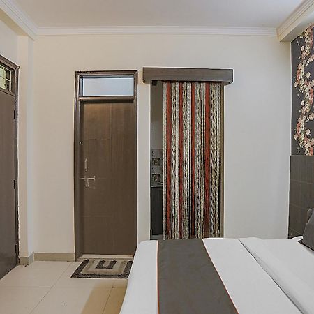Hotel O Sun Villa Ню Делхи Екстериор снимка