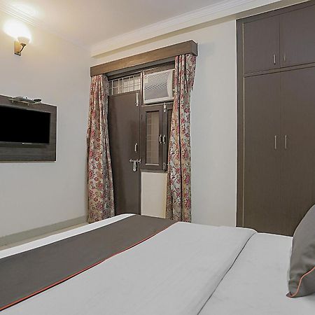Hotel O Sun Villa Ню Делхи Екстериор снимка