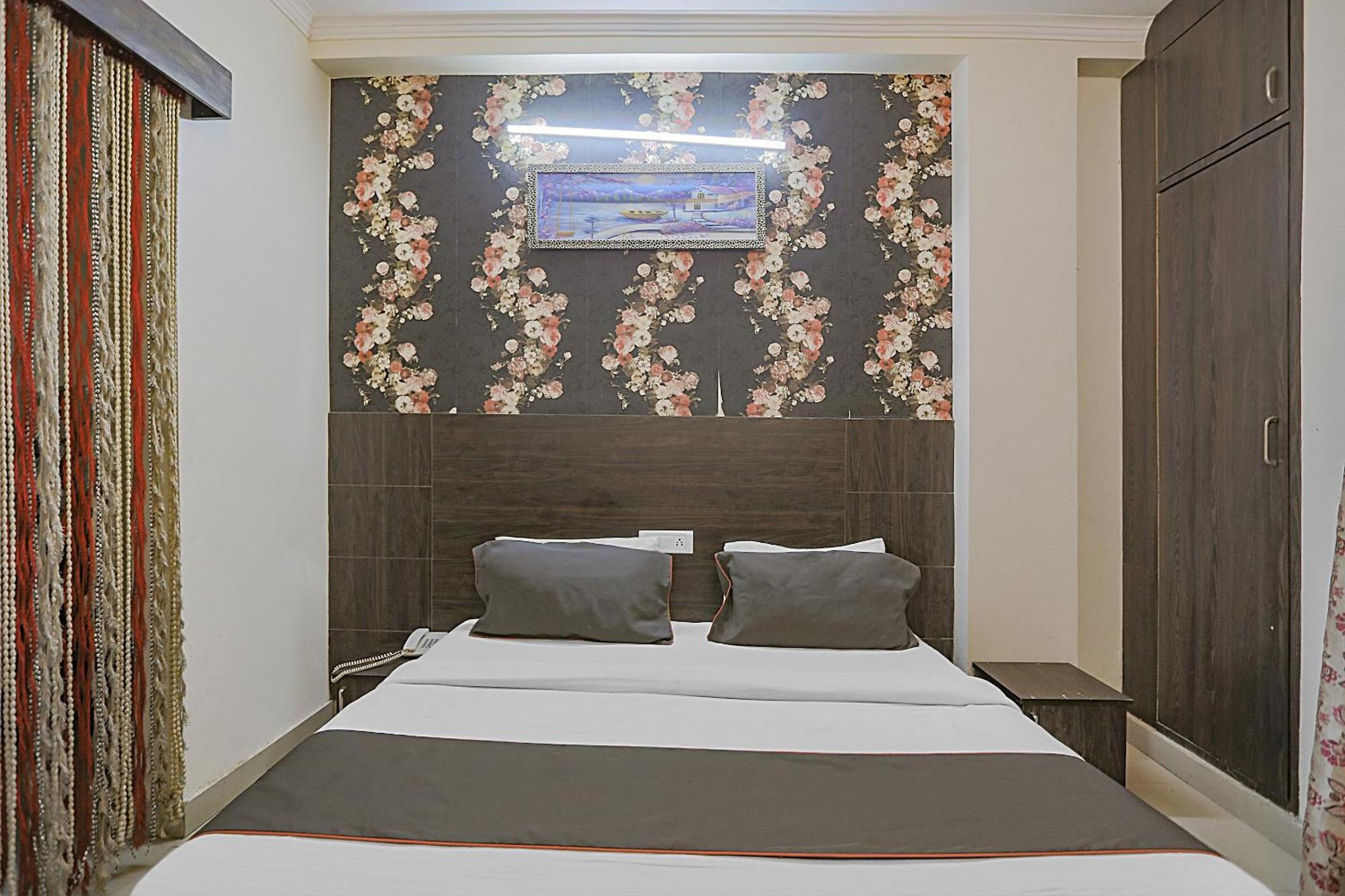 Hotel O Sun Villa Ню Делхи Екстериор снимка